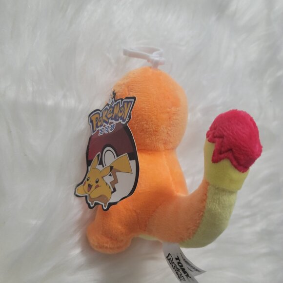Pokémon Plush Charmander Keychain - Picture 6 of 6